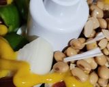 Foto del paso 1 de la receta: Salchichas 🌭 caseras de pollo y vegetales