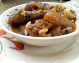 A picture of step 3 of Cowleg pepper soup.