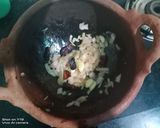 A picture of step 1 of உள்ளி கார தோசை.