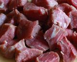 A picture of step 1 of Shalgam Palak Gosht.