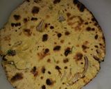 A picture of step 4 of Maize Flour Roti.