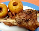 Foto del paso 6 de la receta: Lechal al horno con manzanas y patatas asadas