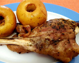 Foto del paso 6 de la receta: Lechal al horno con manzanas y patatas asadas