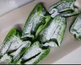 A picture of step 1 of Easy! Chicken-Egg-Olive in green pepper.