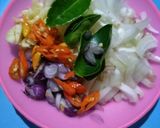 Foto langkah ke 1 dari resep Cumi saos padang.