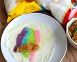 Foto langkah ke 4 dari resep Dadar gulung pelangi.