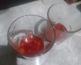 Foto langkah ke 3 dari resep Korean Strawberry Milk.