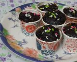 A picture of step 4 of Chocolate cup cakes with harshley Syrup and choco chips.