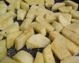 Foto del paso 3 de la receta: Papas al horno bien crocantes.👩🏼‍🍳☺️
