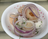 A picture of step 3 of Bacon And Onion In BBQ Sauce Open Sandwich.