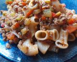 Foto del paso 4 de la receta: Guisito de picada y coditos