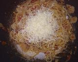 Foto langkah ke 3 dari resep Simpel spageti keju.