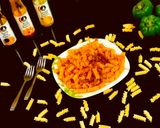 A picture of step 3 of Red Sauce Pasta.