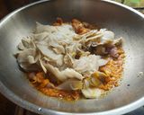 Foto langkah ke 4 dari resep Gulai Telur Ampela Rebung.