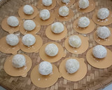Foto langkah ke 4 dari resep Donat Kentang no ulen.