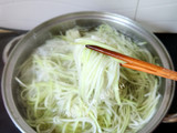 Bầu chần tôm kho đánh ruốc Huế