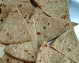 A picture of step 2 of Leftover chapati nachos.