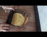 A picture of step 4 of Methi thepla.