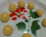 Foto langkah ke 3 dari resep Strawberry Thumbprint Cookies (Resep cc Tintin Rayner).