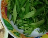 Foto langkah ke 1 dari resep Kangkung Sambal Tempe.
