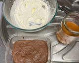 Foto del paso 6 de la receta: Tronco de Navidad 🎄🎁 relleno de nata y praliné de avellanas y chocolate sin lactosa