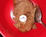 Foto langkah ke 3 dari resep Simple Marble Cookies.