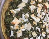 Foto del paso 8 de la receta: Tarta de acelga con morrón y verdeo. Masa casera