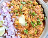 A picture of step 5 of Boiled egg Pav bhaji.