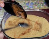 A picture of step 3 of Arabic sweet dish kunafa.