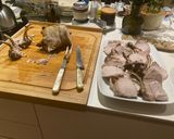 Foto del paso 4 de la receta: Corona de chuletas de cerdo
