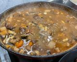 Une image de l'étape 28 de Bœuf bourguignon revisité à la patate douce, carottes, navets et champignons.
