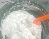 Foto langkah ke 3 dari resep 17. Buttercream Lembut Homemade.