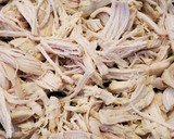 Foto del paso 4 de la receta: Tinga de pollo🌺