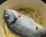Foto del paso 5 de la receta: Dorada con mejillones
