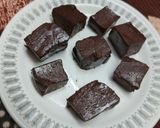 A picture of step 7 of Easy Condensed Milk and Cocoa Truffles.
