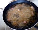 A picture of step 8 of Deep fried potatoes, deep fried beef and salad.