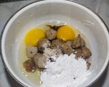 Foto langkah ke 1 dari resep Telur Dadar Bakso Bakar.