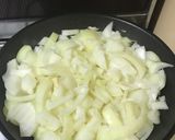Foto del paso 1 de la receta: Quiche Lorraine o tarta de cebolla y queso con masa de semillas