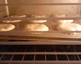 A picture of step 5 of Banana chocolate Muffins.