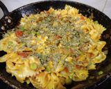 A picture of step 3 of Farfelle Pasta.