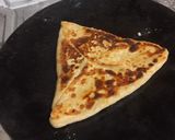 મિક્સ વેજ ચીઝી પરોઠા (Mix Veg Cheesy Paratha Recipe In Gujarati) રેસીપી સ્ટેપ5ફોટો