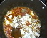 A picture of step 4 of Chicken pilau #AuthorMarathon.