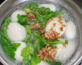 「茼蒿鹹湯圓」冬至習俗的食譜步驟3照片