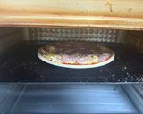 Foto del paso 5 de la receta: Pizza 4 quesos y tomate frito 🥫