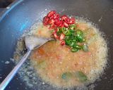 Foto langkah ke 3 dari resep Ayam Masak Sambal Goreng.