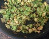 Foto del paso 4 de la receta Aguacates rellenos de pollo y champiñones