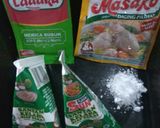Foto langkah ke 1 dari resep Nasi Kuning Sederhana.
