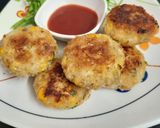 A picture of step 6 of Corn raw banana tikki.