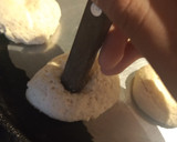 Foto del paso 4 de la receta: Pepas con dulce de leche!!!