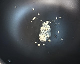 午餐便當 #9 (醬瓜燒魚/起司玉米蛋)的食譜步驟2照片